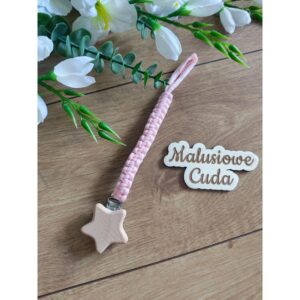 Zawieszka do smoczka - szydełkowana różowa gwiazdka