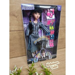 Alternative view of Lalka Wednesday z akcesoriami paski