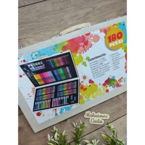 Zestaw do malowania - drewniana walizka